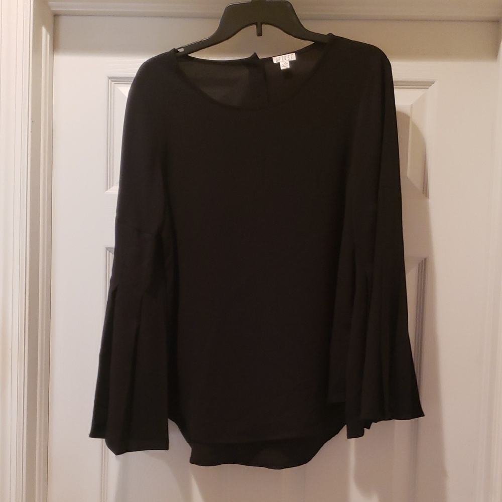 🖤Black Long Pleated Sleeve Top, Size L